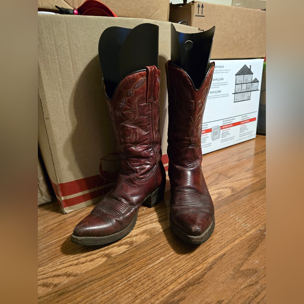 Red Cowgirl Boots